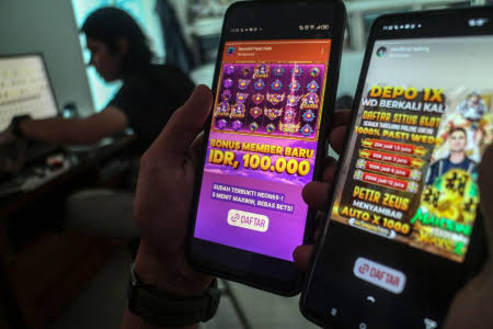 Bonus cashback slot online adalah salah satu bentuk promosi menarik yang ditawarkan oleh banyak situs judi online untuk menarik perhatian